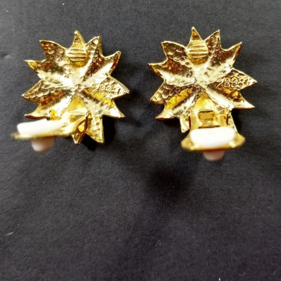 Host Pick! Red Enamel Poinsettia Clip Earrings - Picture 3 of 5